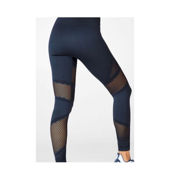 Fabletics Womens High Waist Seamless 7/8 Mesh Leggings Navy Blue Sz Small EUC *A - Picture 1 of 5
